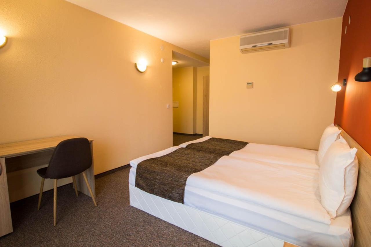 Evridika Hotel Dövlen Dış mekan fotoğraf